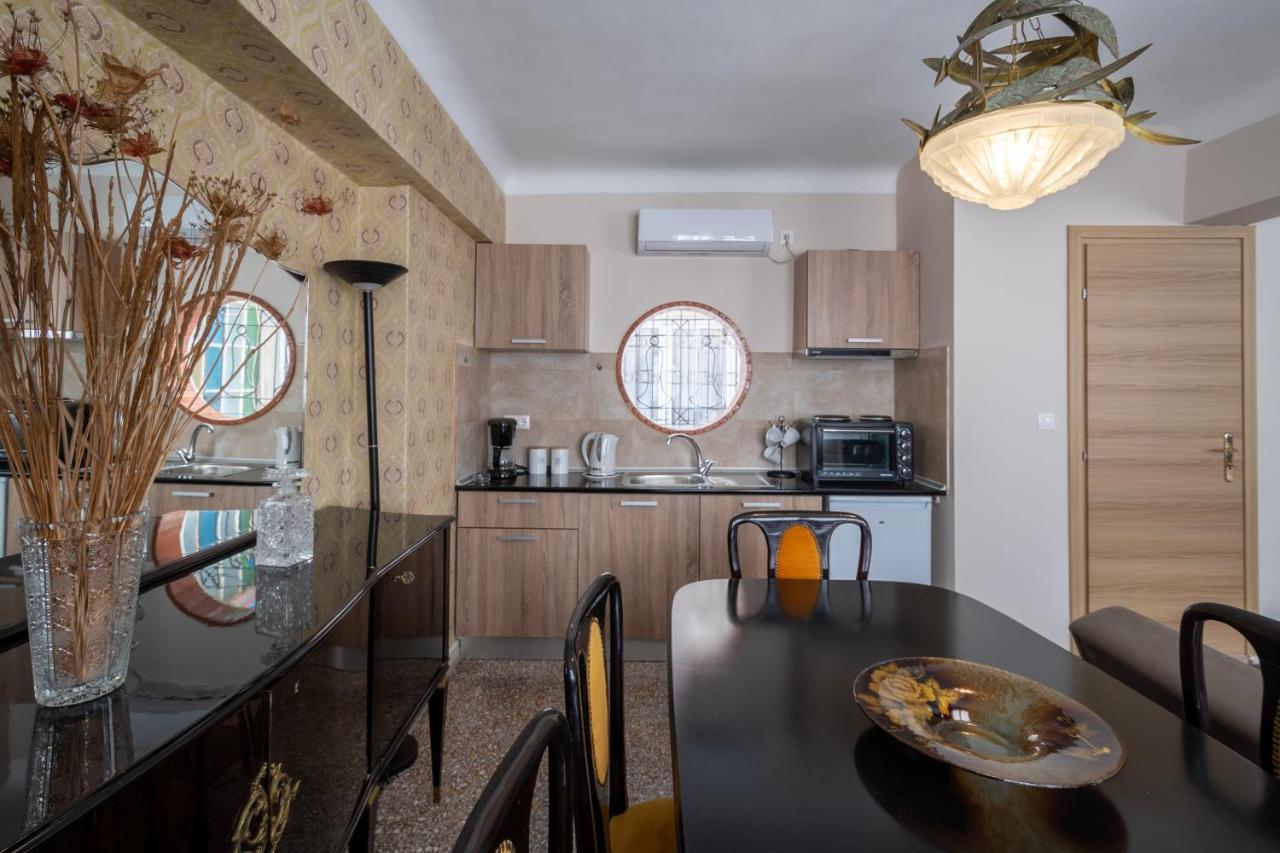 Ririka Athens Homes Exterior photo